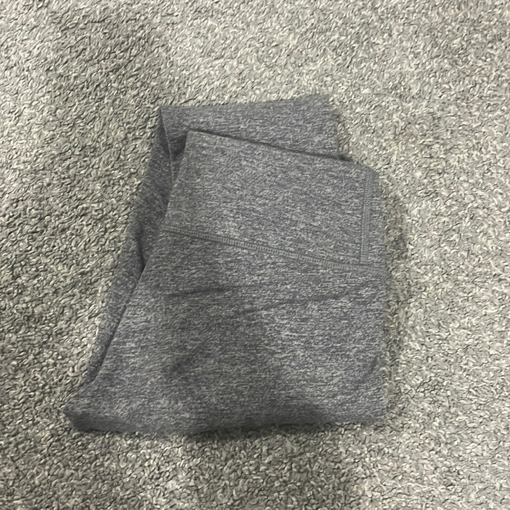 grey lululemon leggings
